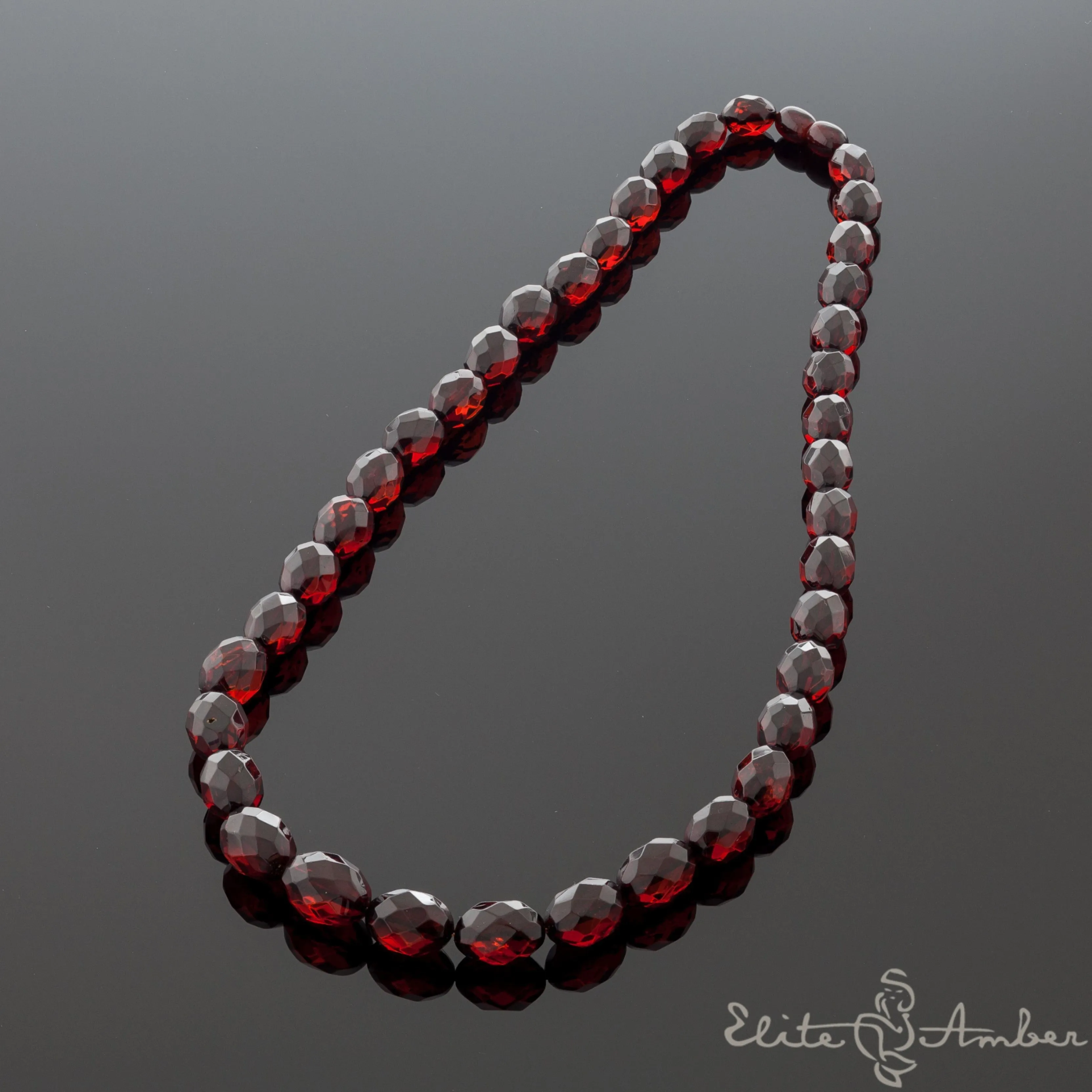 Amber necklace "Cherry round diamond"