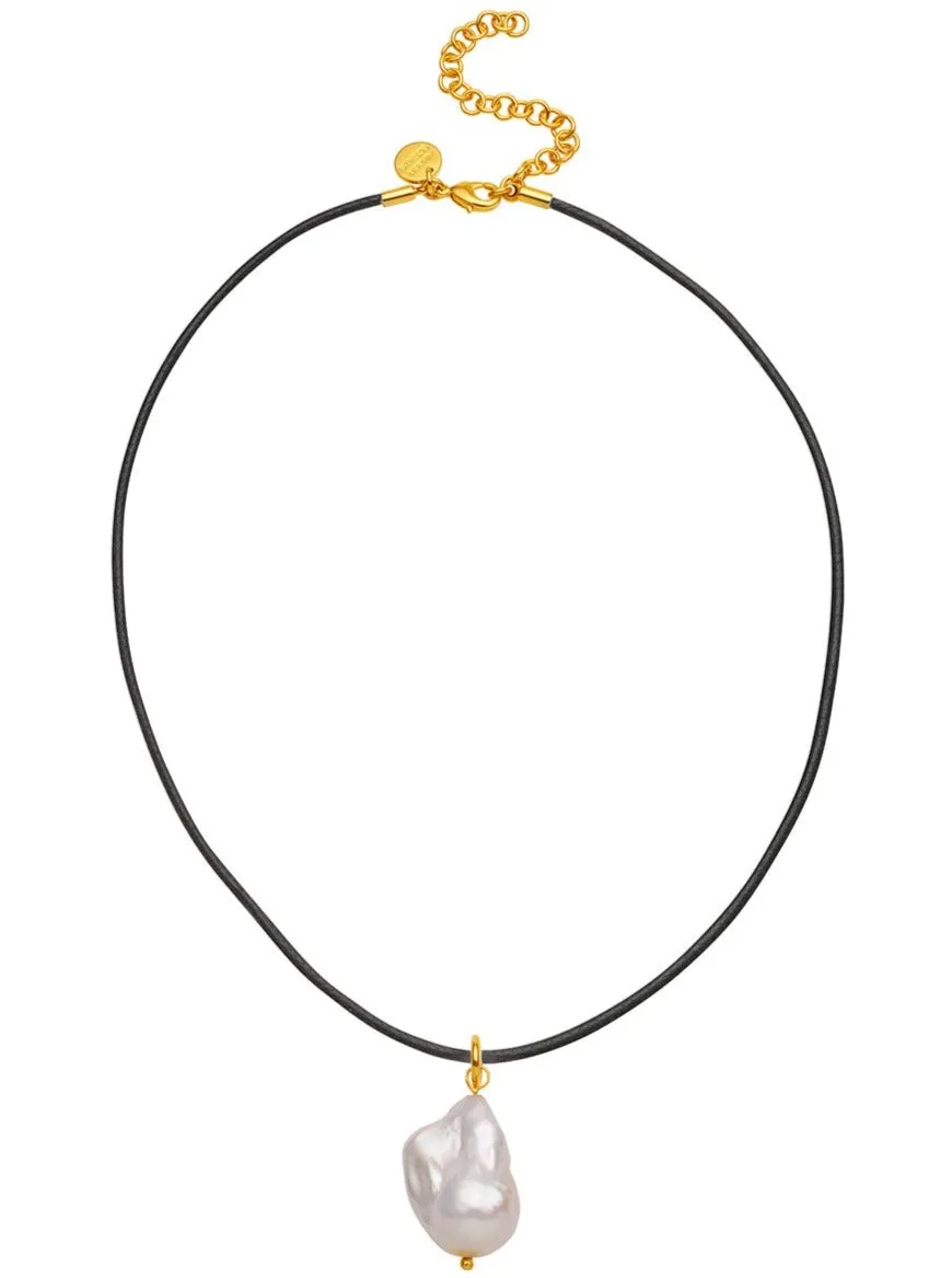 Amber Sceats Ines Necklace