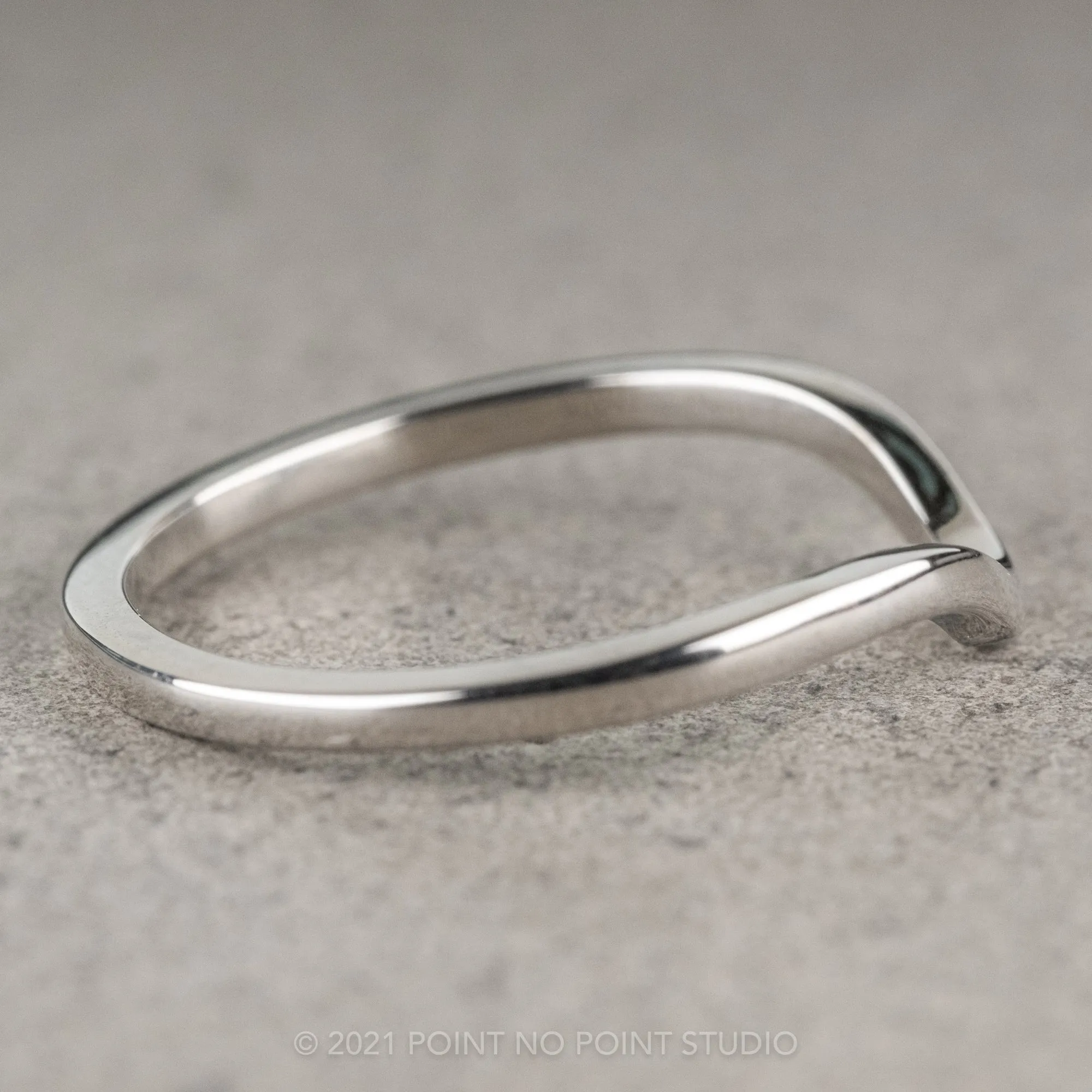Classic Contour Wedding Band, Platinum