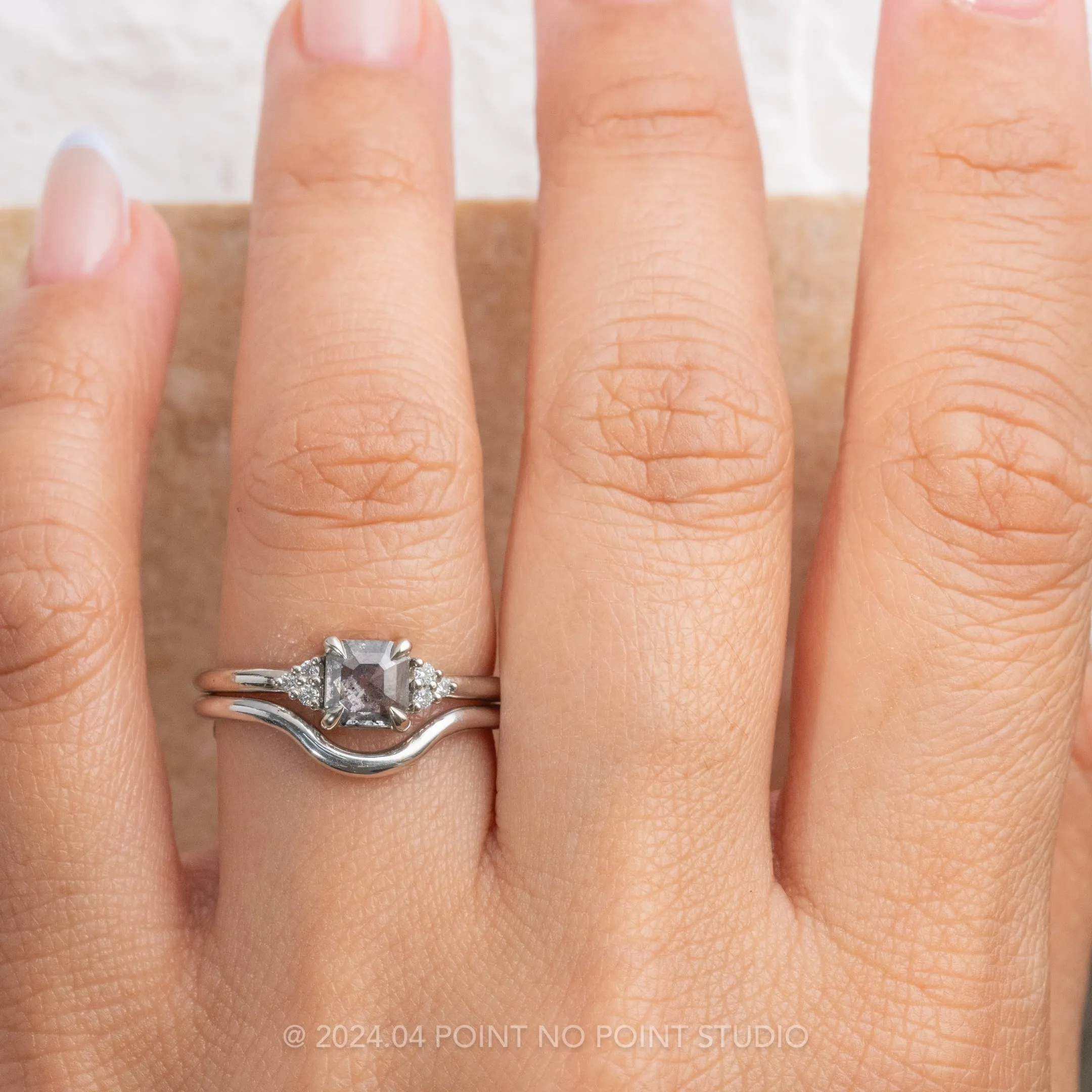 Classic Contour Wedding Band, Platinum