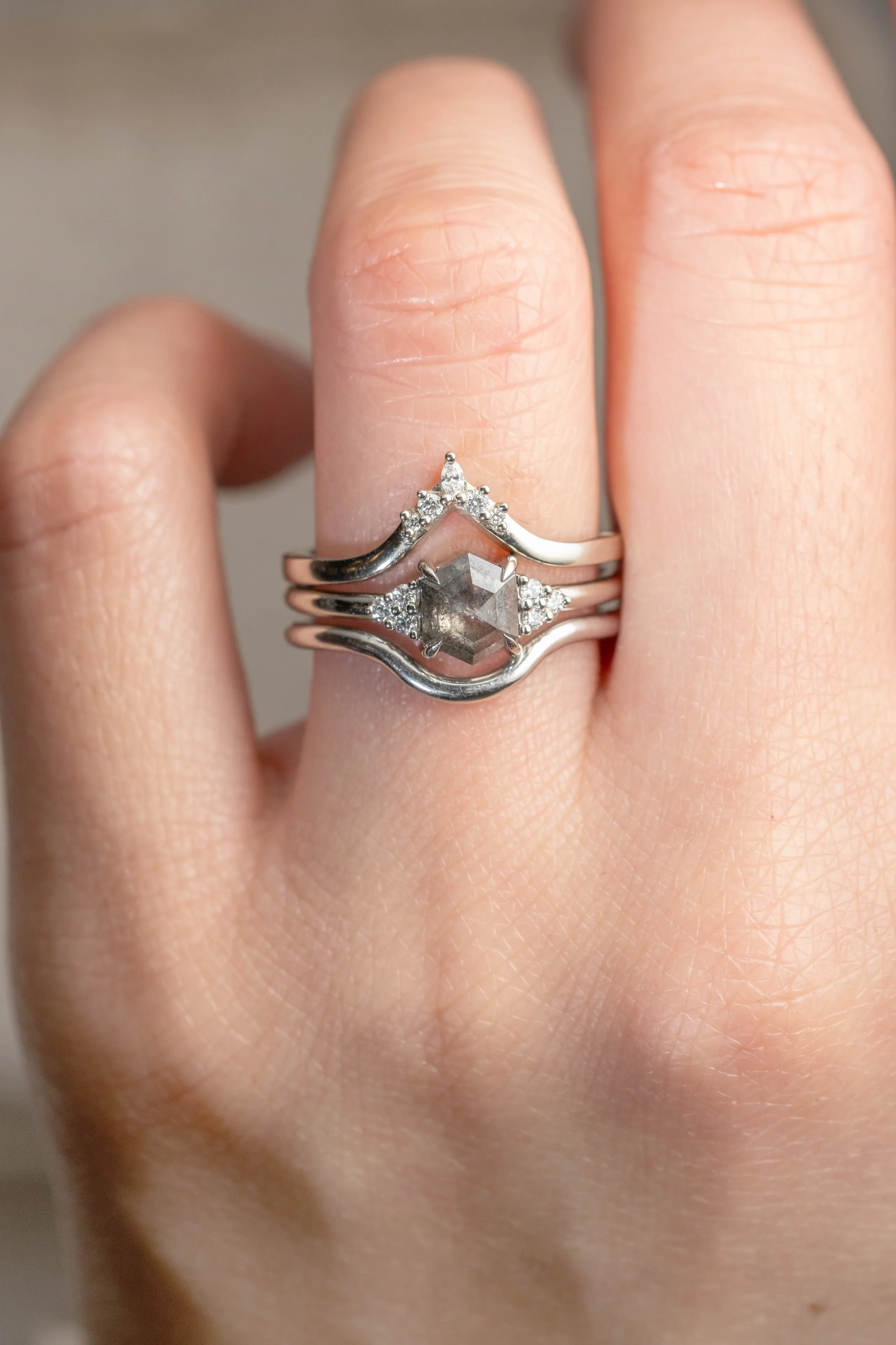 Classic Contour Wedding Band, Platinum
