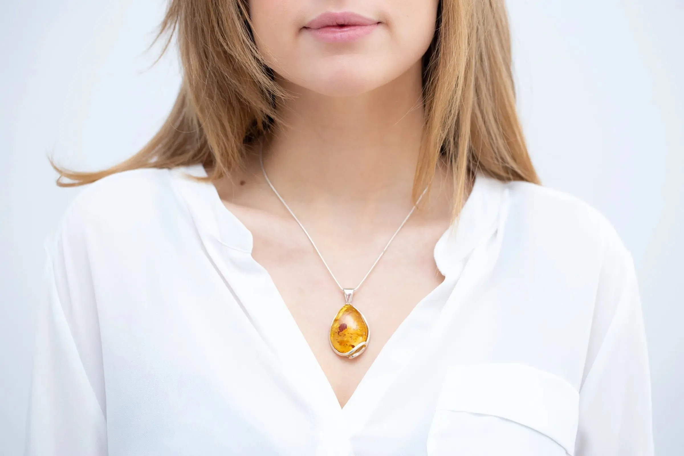 Classic Honey Amber Necklace