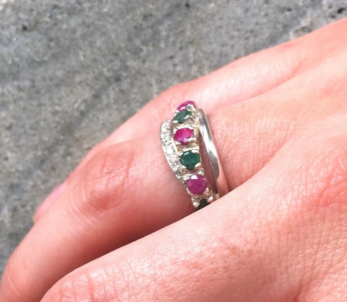 Emerald Wide Band - Triple Band Ring - Ruby Silver Ring