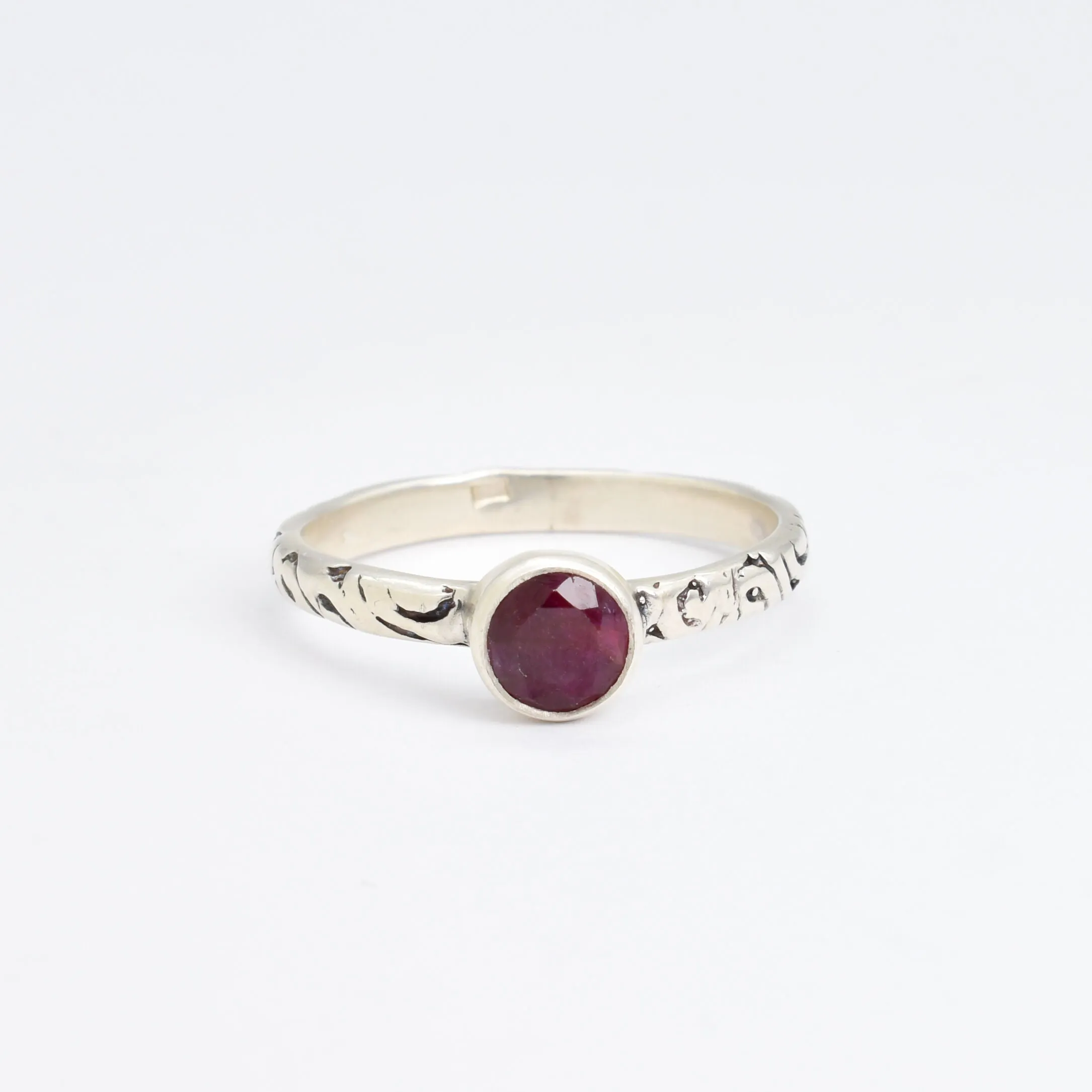Genuine Ruby Ring - Red Bezel Ring - Engraved Tribal Ring