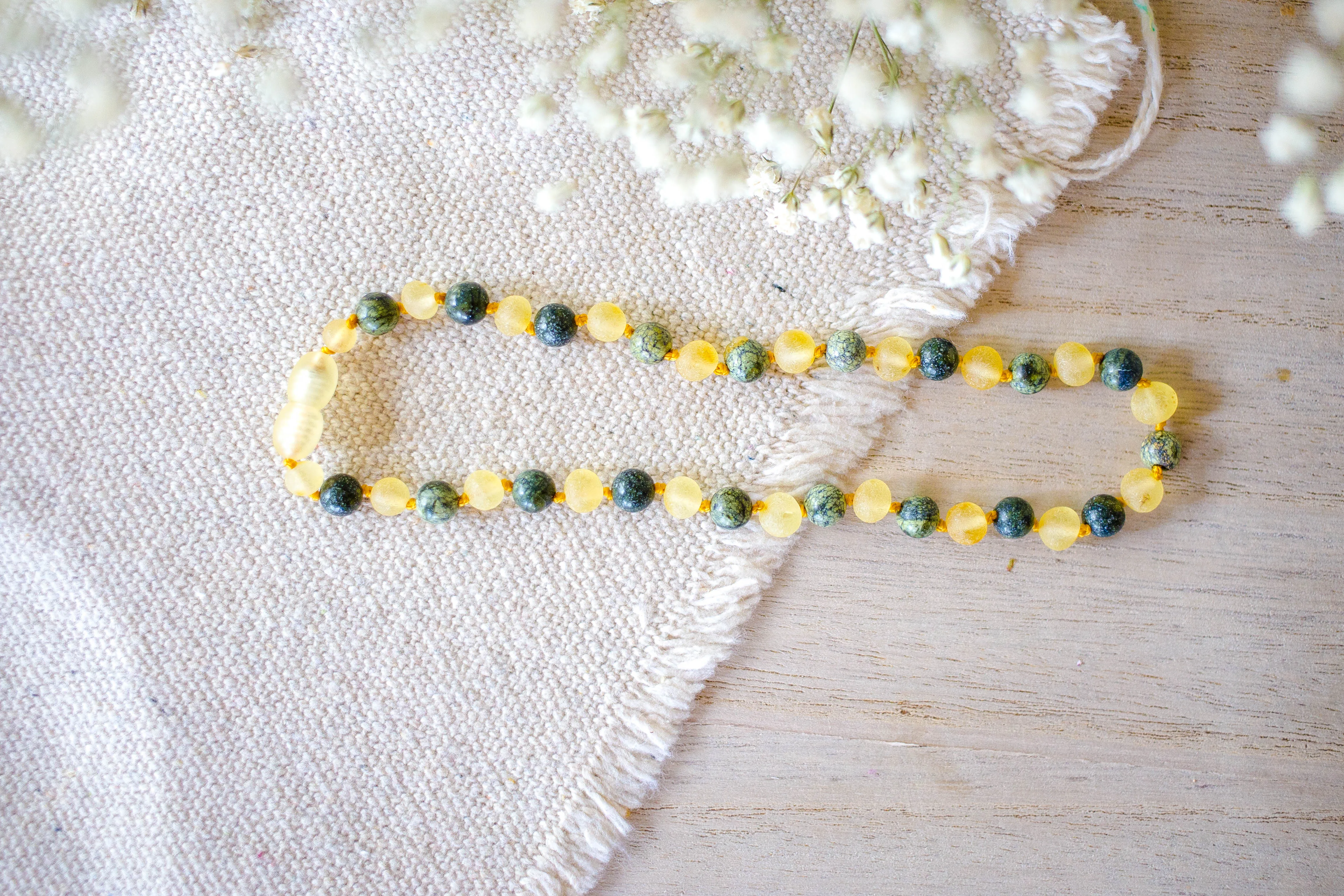 Green Lace Agate   Raw Lemon Baltic Amber Necklace