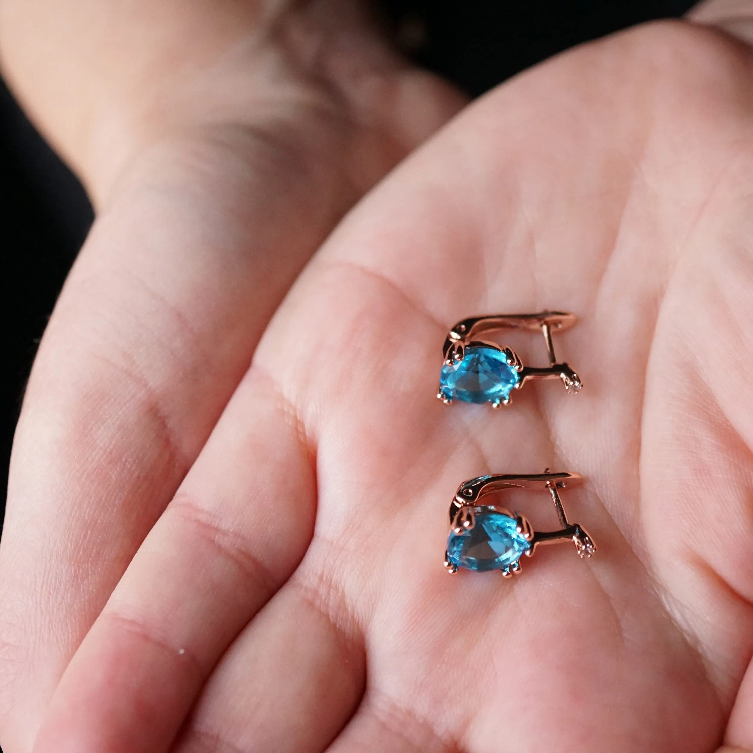 Jessica X - Rose Gold Red,Green,Blue Sapphire Small Drop Earrings
