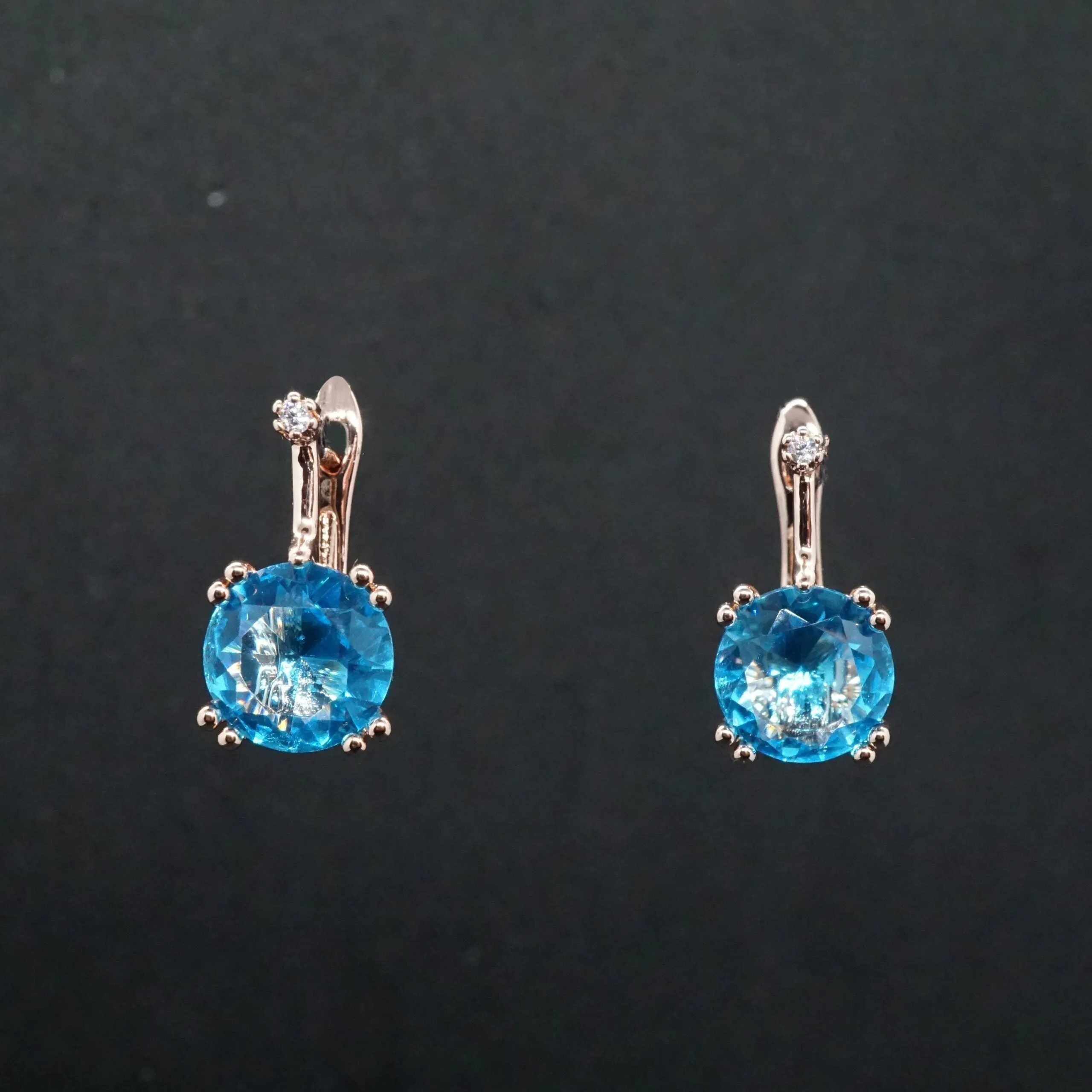 Jessica X - Rose Gold Red,Green,Blue Sapphire Small Drop Earrings