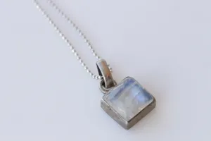 MOONSTONE SILVER Necklace