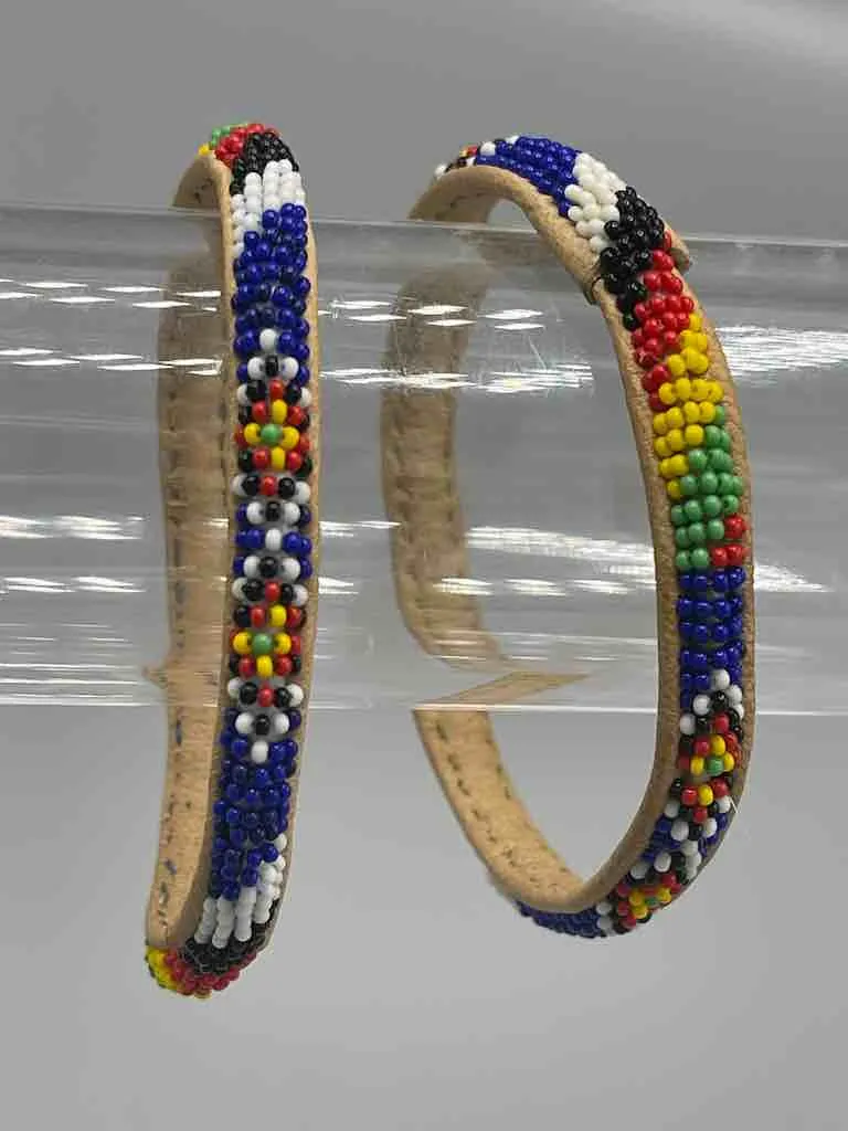 Multi-color narrow fine beaded leather bracelet - Mauritania
