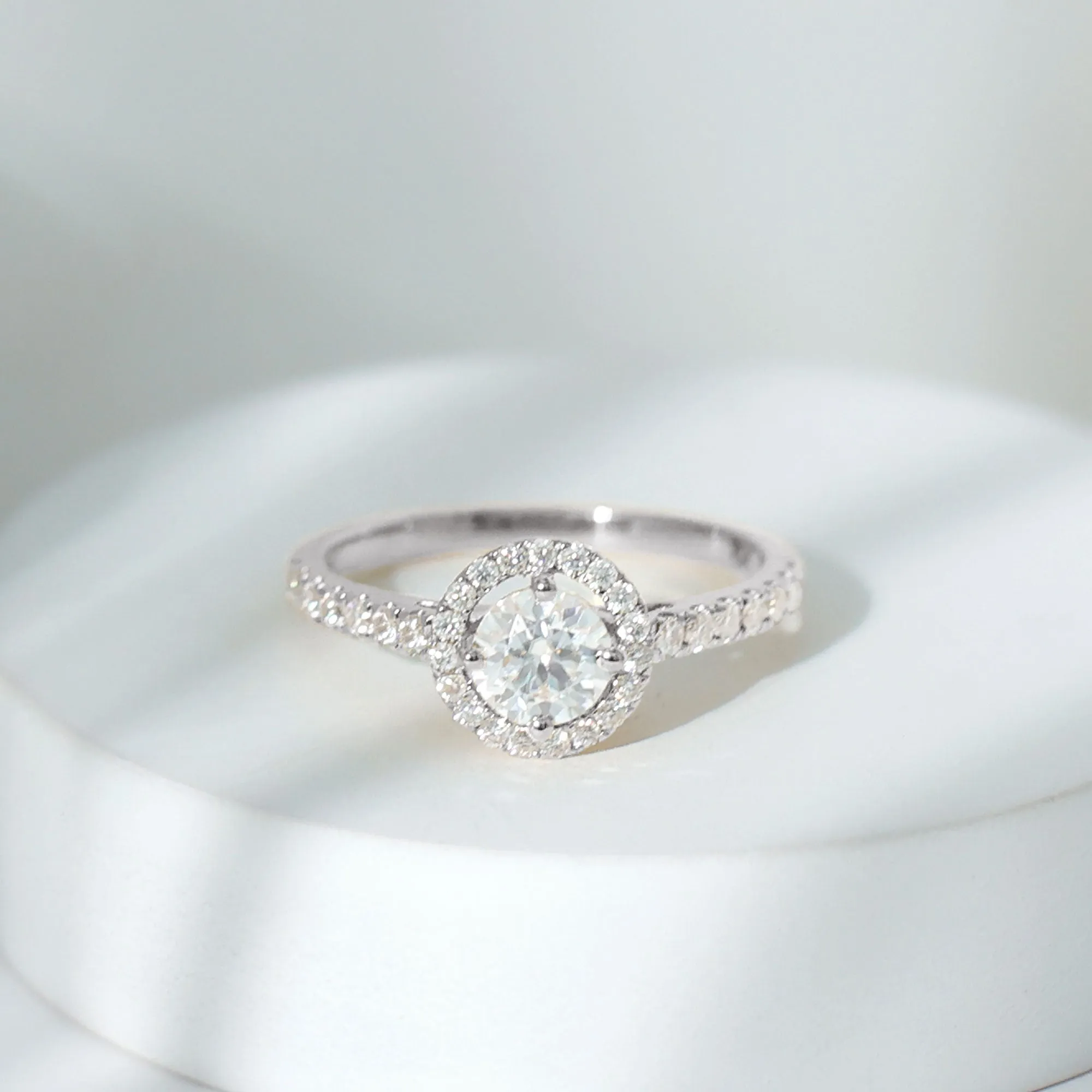 Round Cut Moissanite Halo Promise Ring in Gold