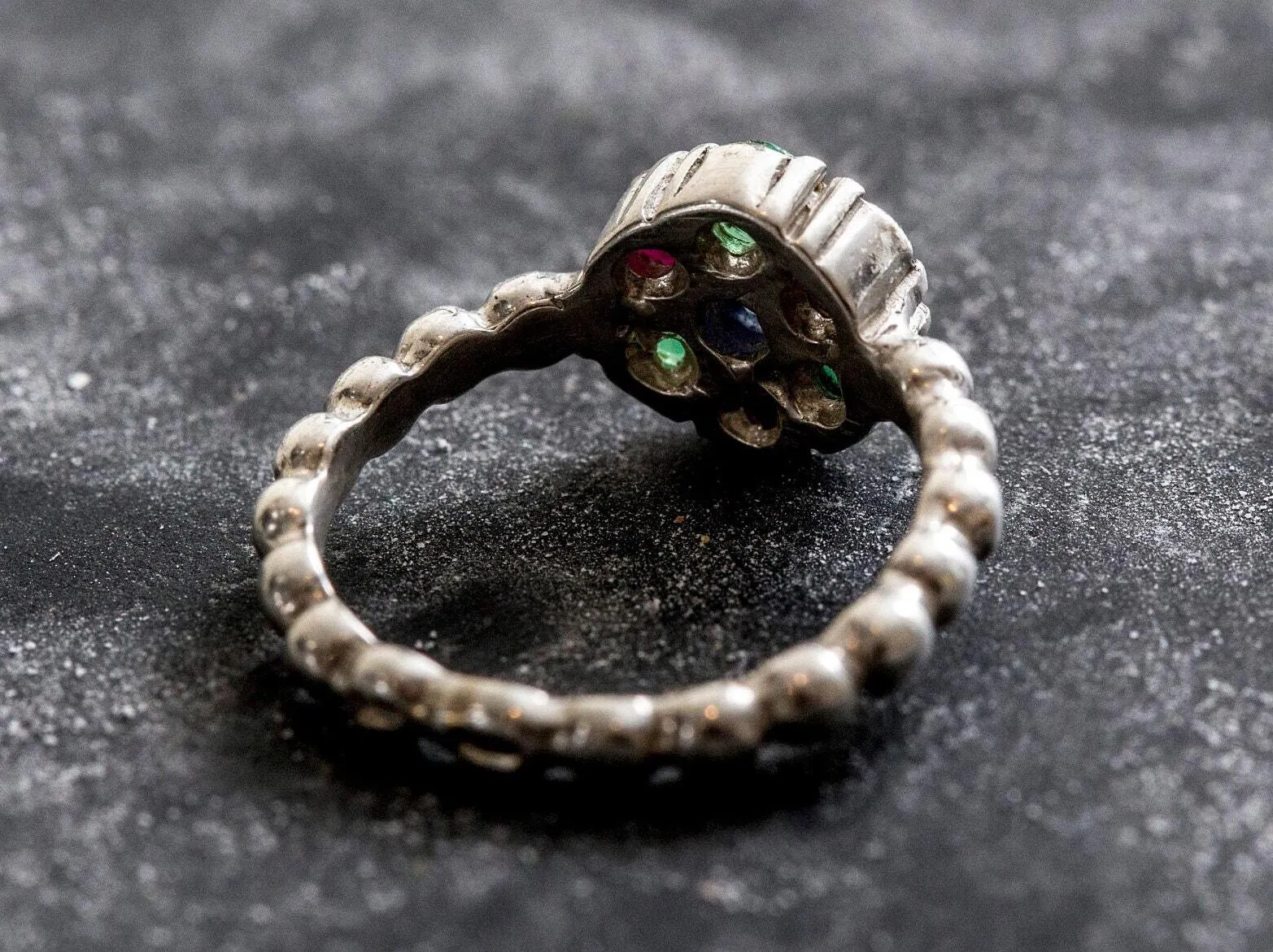 Sapphire Flower Ring - Colorful Daisy Ring - Dainty Emerald Ring