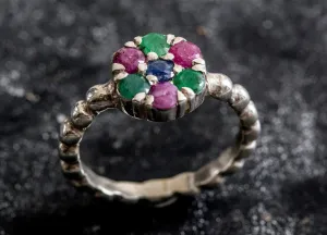 Sapphire Flower Ring - Colorful Daisy Ring - Dainty Emerald Ring