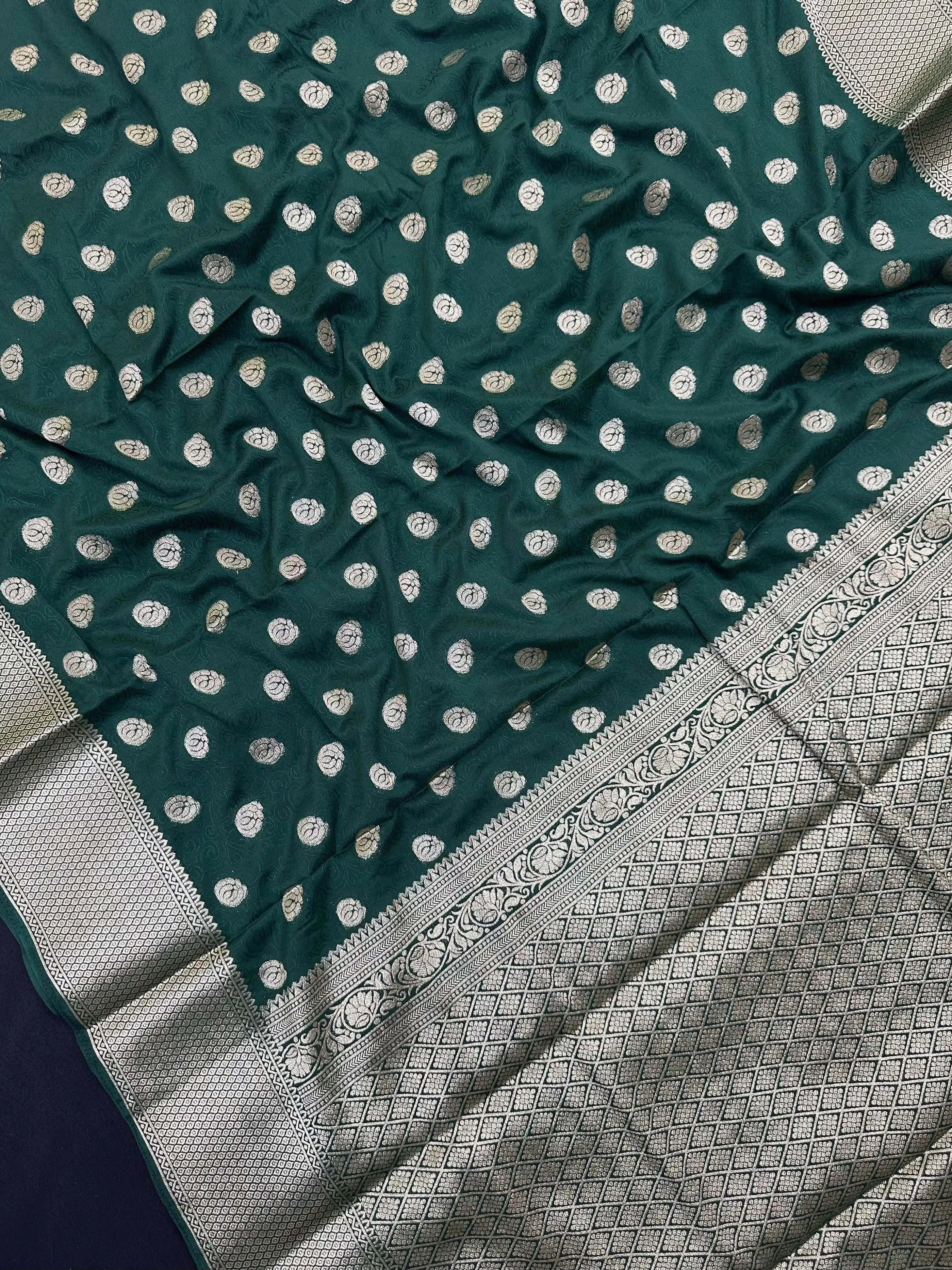 Stunning Binny Crepe Semi  Silk Saree – Perfect for Regular  Wear Fashion