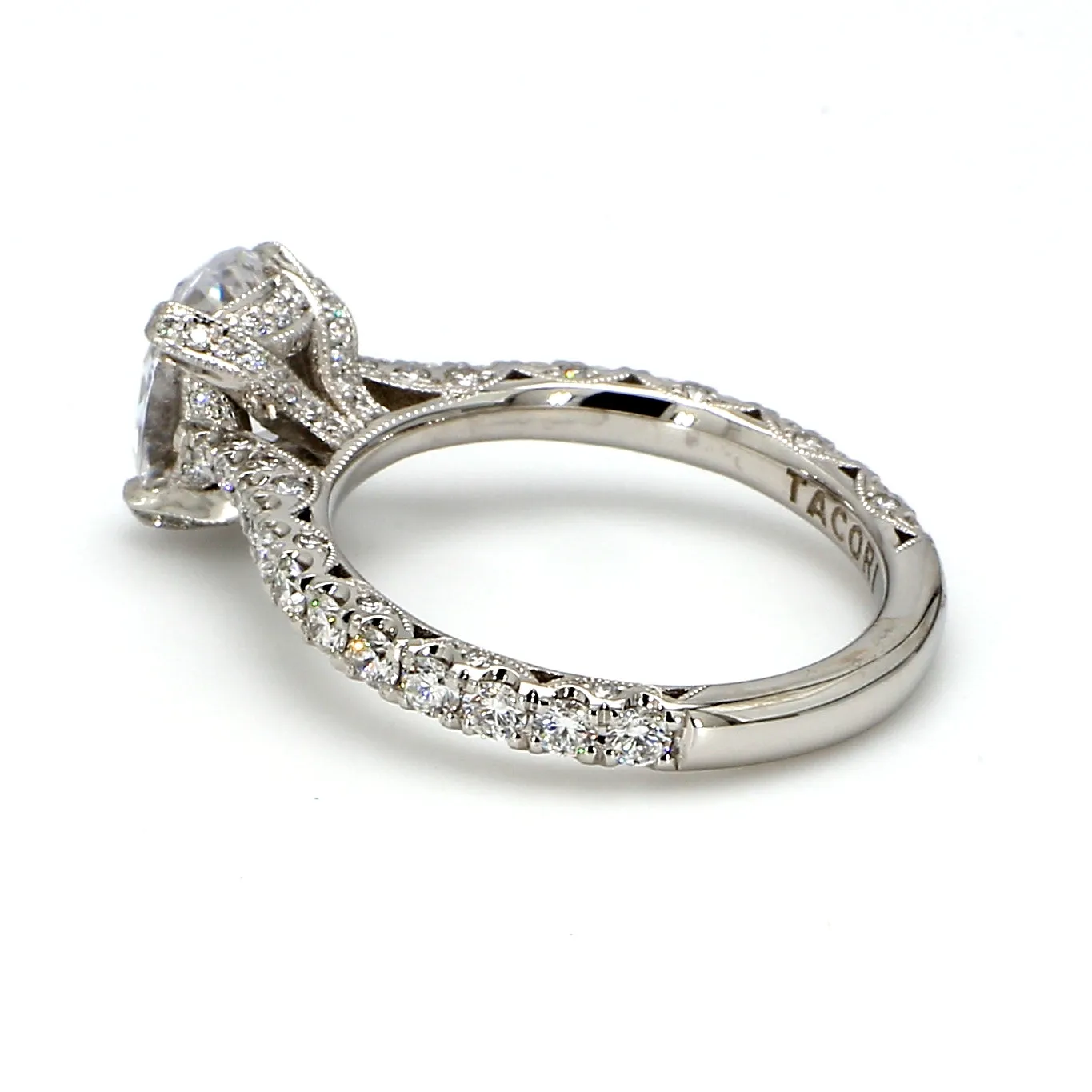 TACORI Petite Crescent RoyalT Engagement Ring