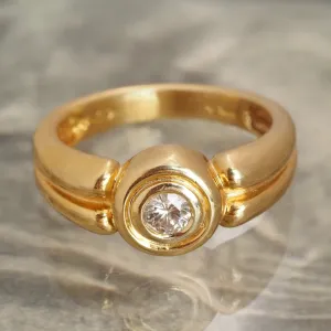 Vintage 14k Gold Round Brilliant Cut Diamond Solitaire Ring